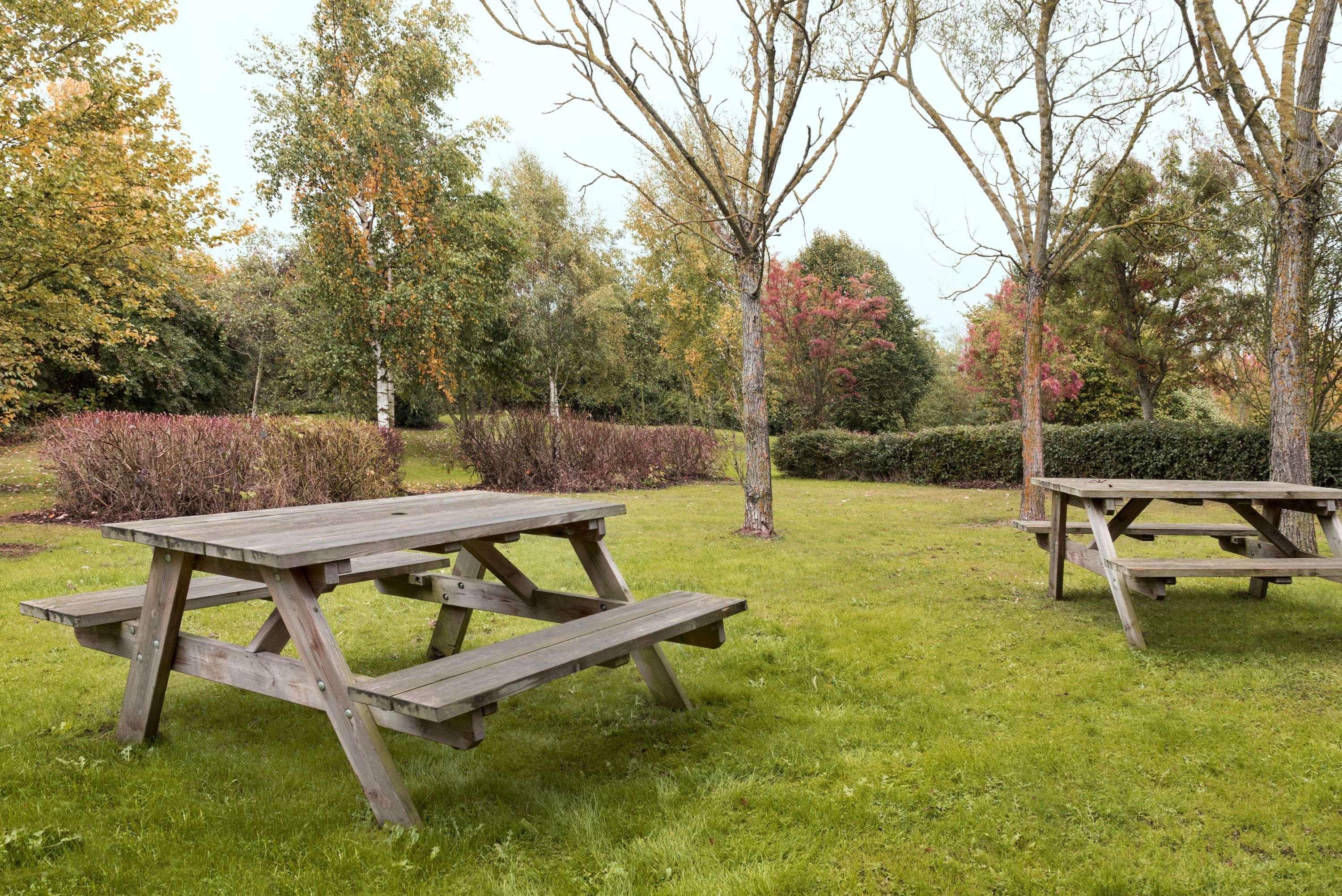 Days Inn By Wyndham Donington Castle Donington Bagian luar foto