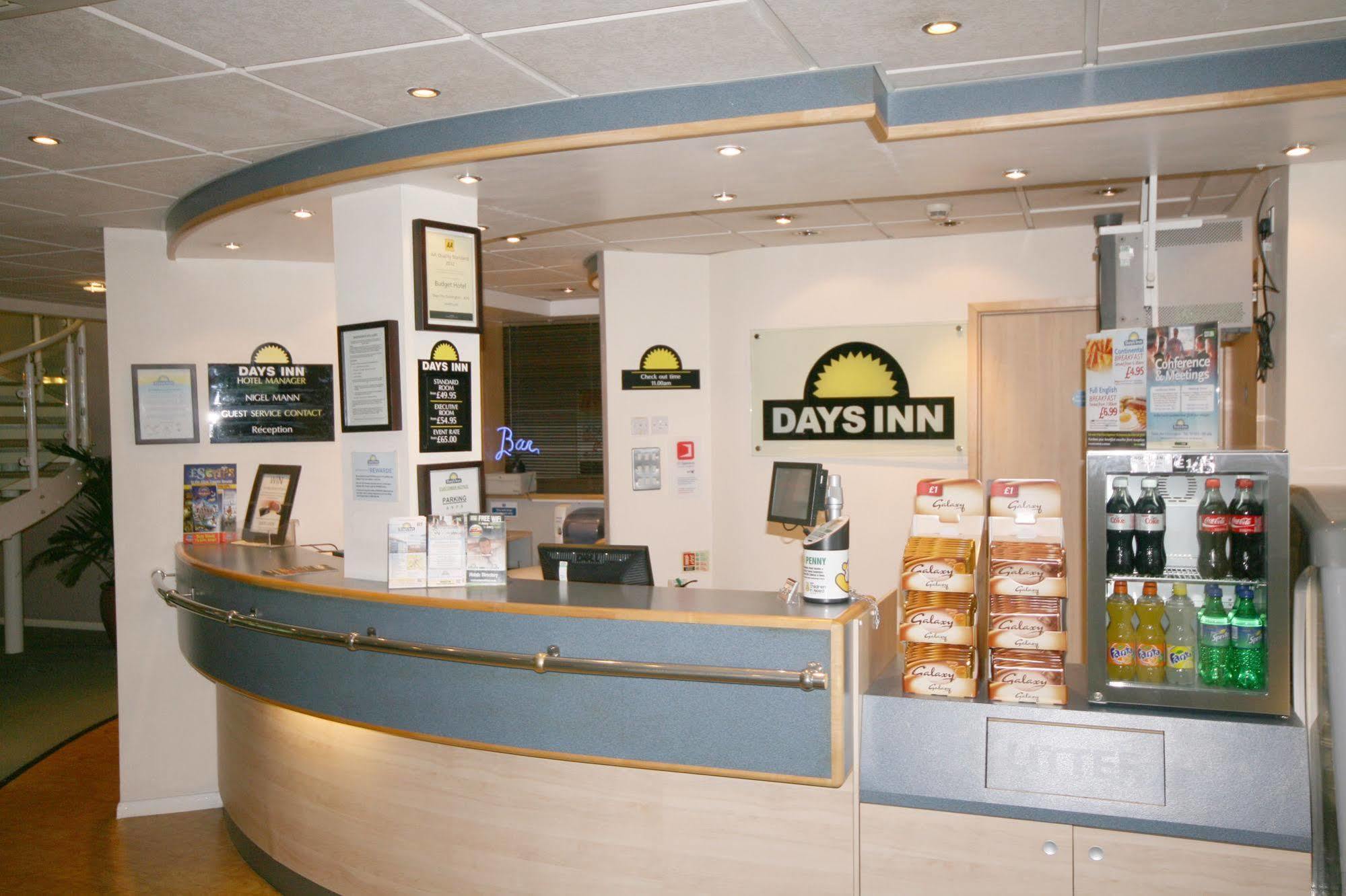 Days Inn By Wyndham Donington Castle Donington Bagian luar foto